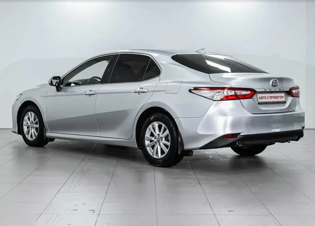 Toyota Camry VIII (XV70) · Классик — фото 2