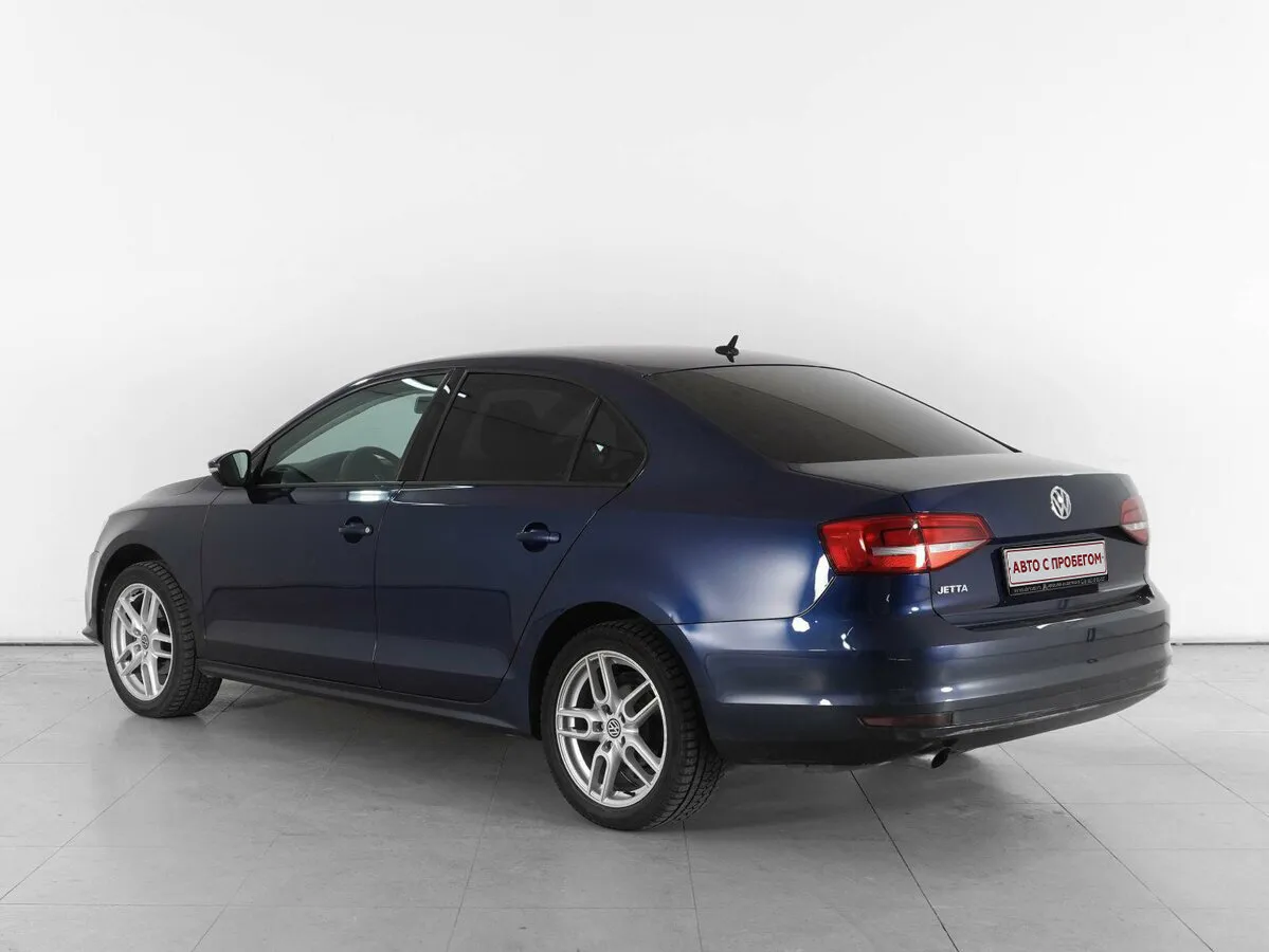 Volkswagen Jetta VI Рестайлинг — фото 3