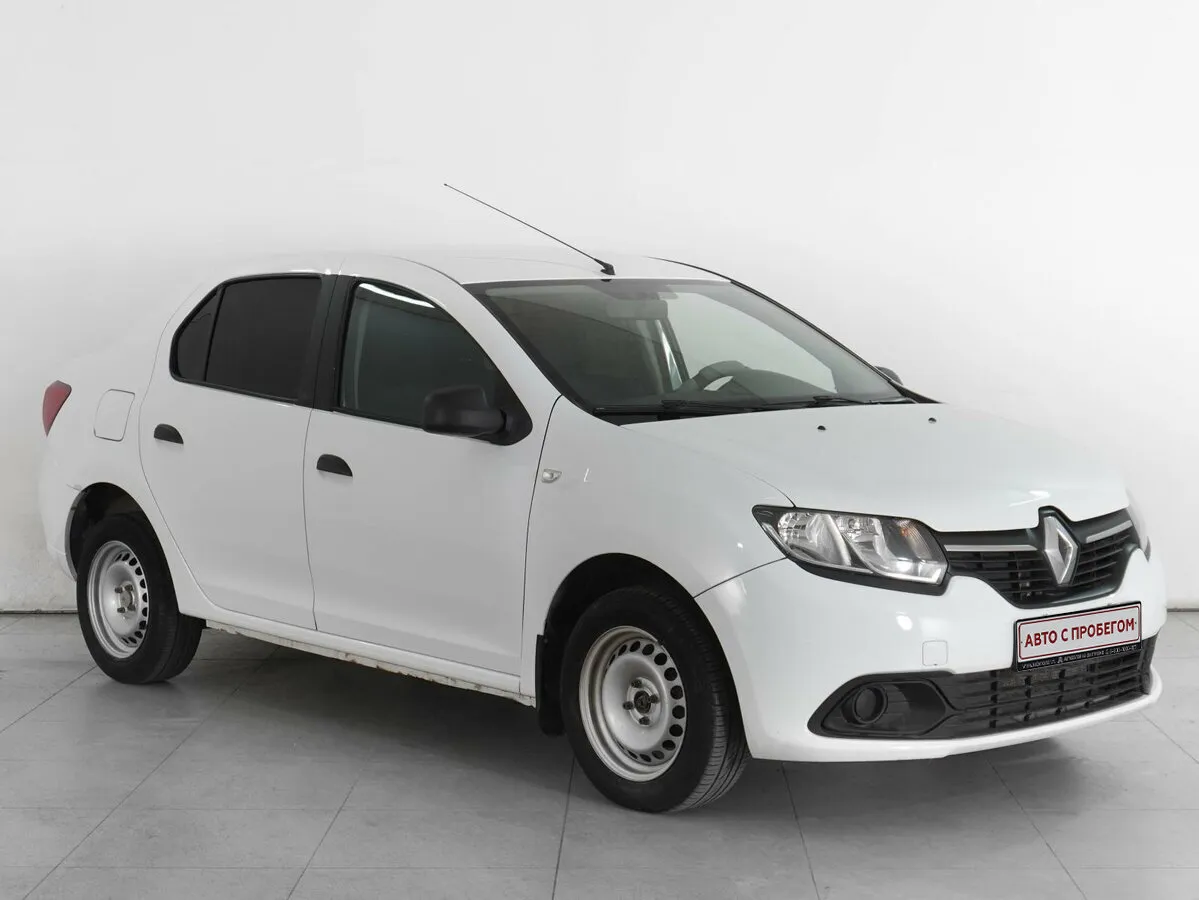 Renault Logan II · Privilege