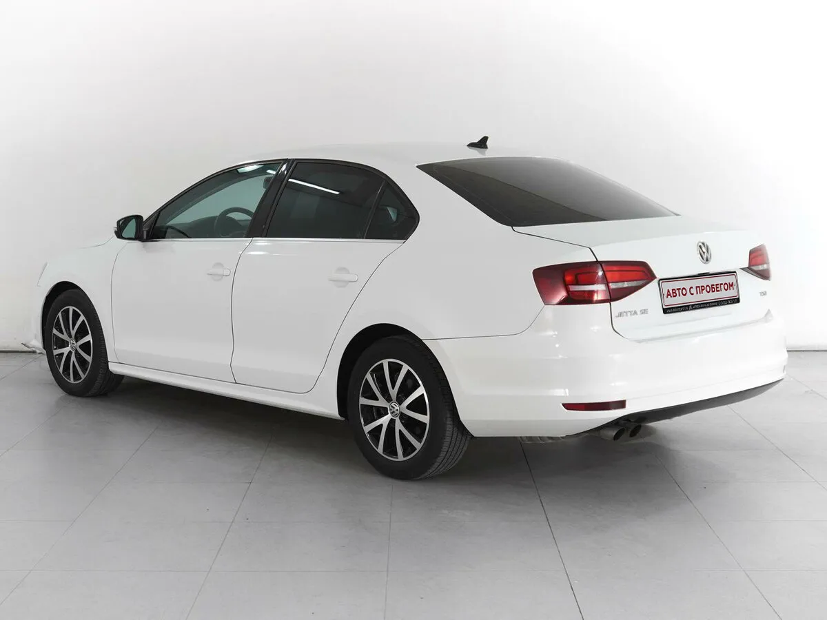Volkswagen Jetta VI Рестайлинг · Highline — фото 3