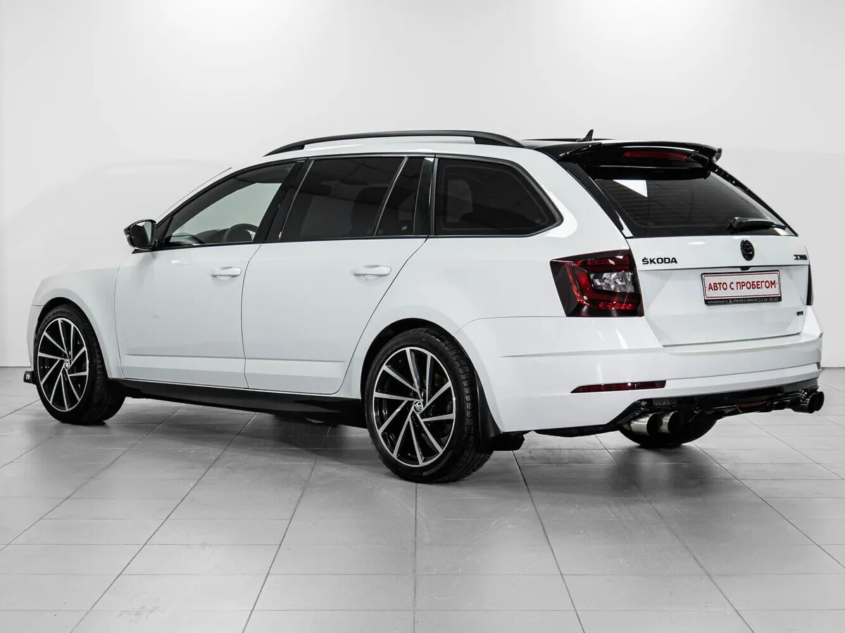 Skoda Octavia III (A7) Рестайлинг · Laurin & Klement — фото 3
