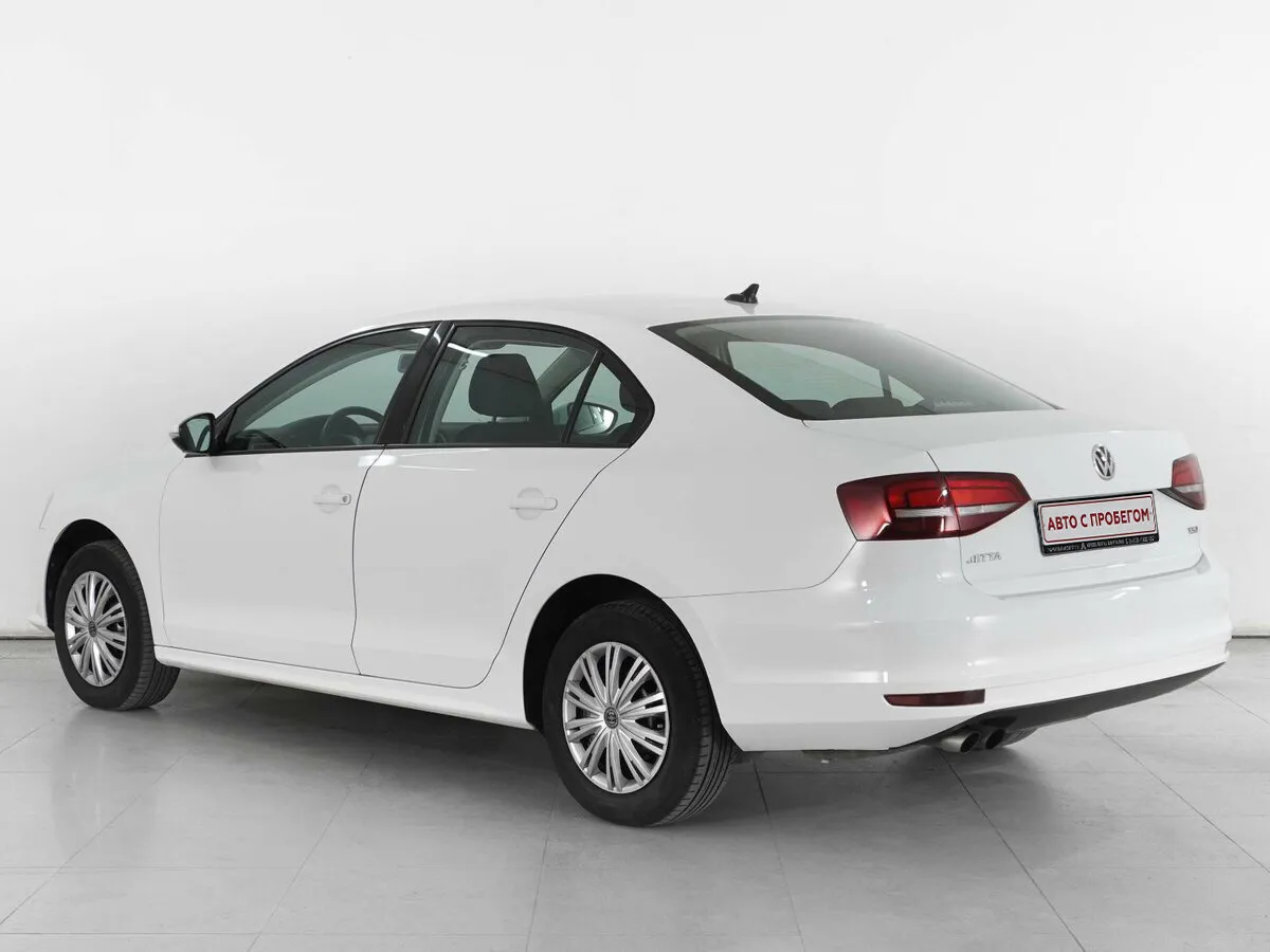 Volkswagen Jetta VI Рестайлинг · Life — фото 3