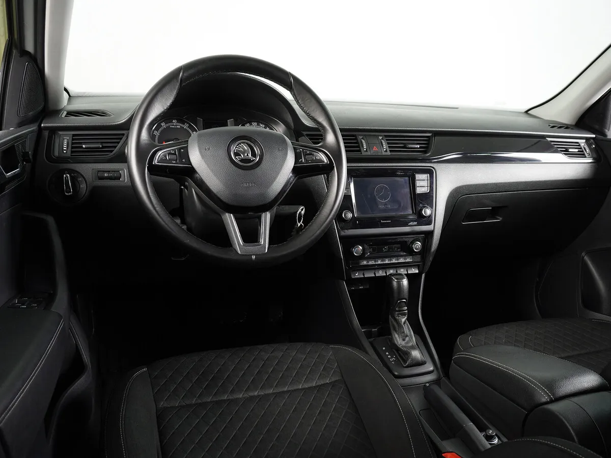 Skoda Rapid I Рестайлинг — фото 5