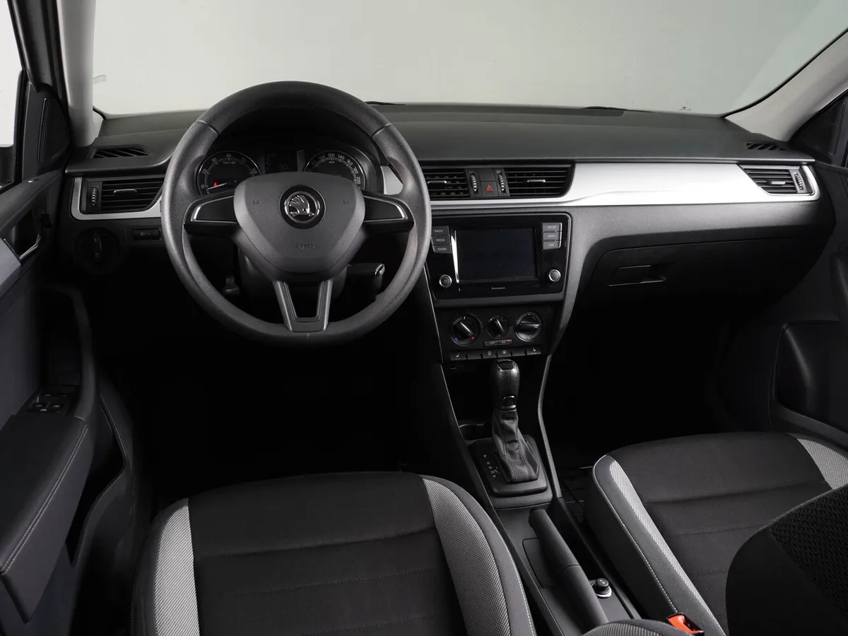 Skoda Rapid I Рестайлинг — фото 5