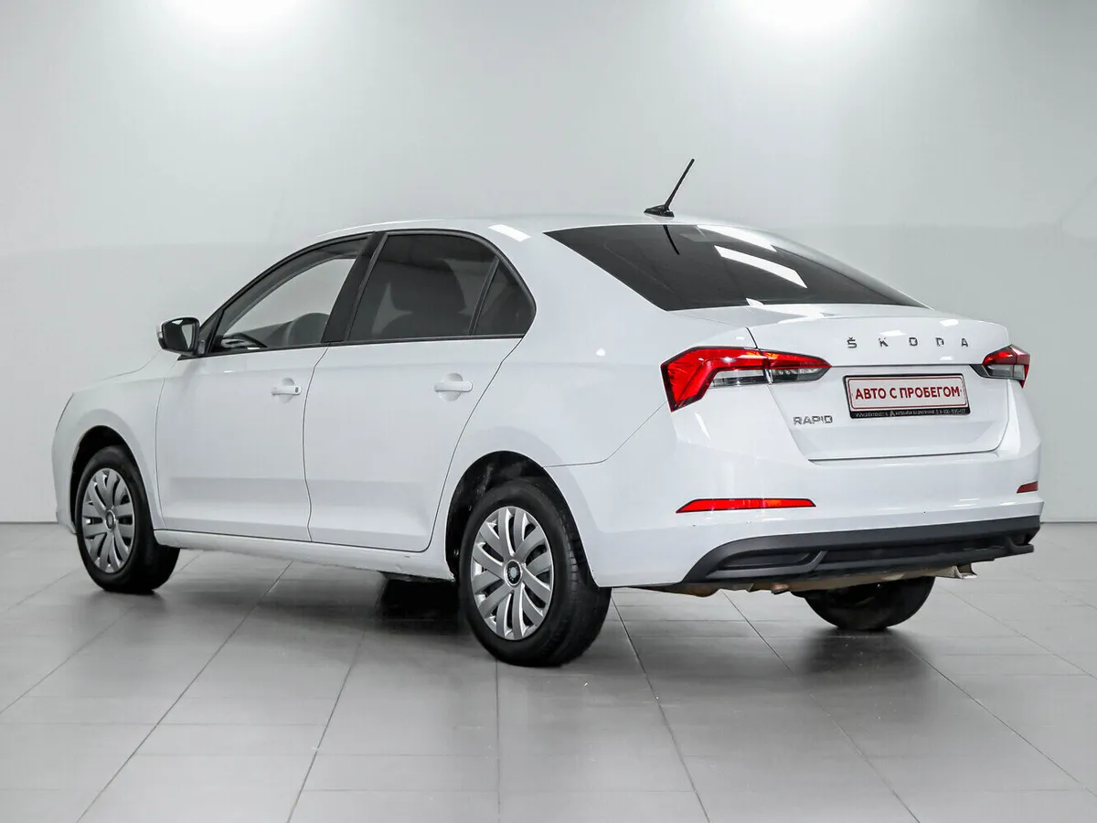 Skoda Rapid I Рестайлинг — фото 3