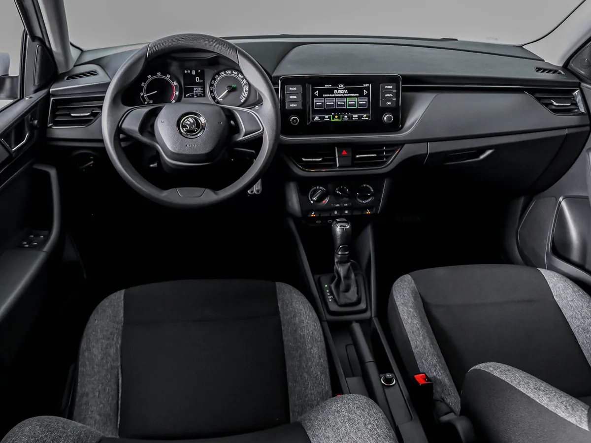 Skoda Rapid I Рестайлинг — фото 5