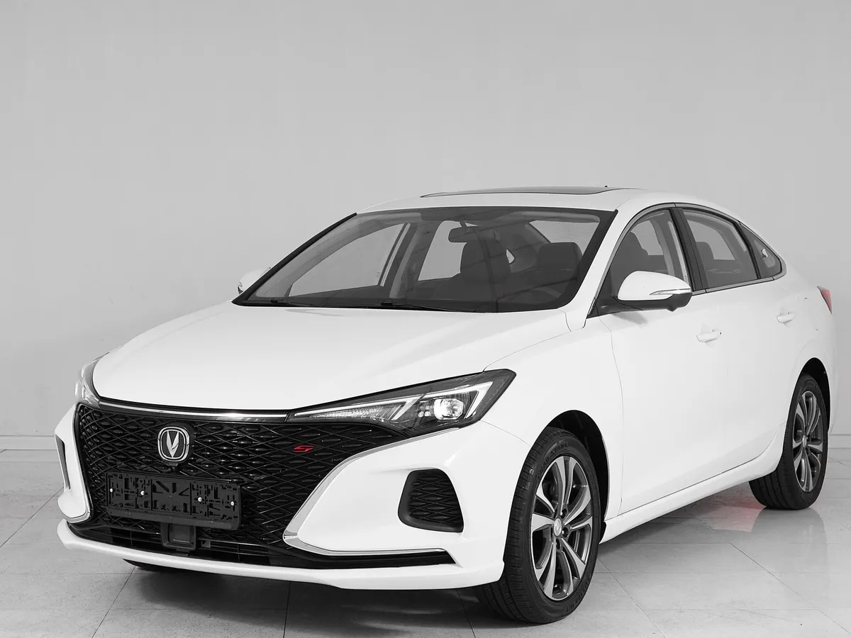 Changan Eado Plus I · Комфорт