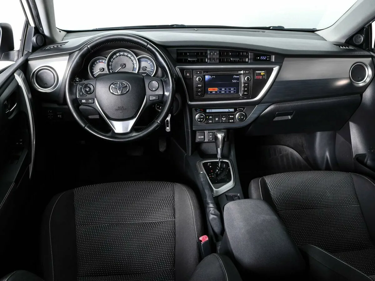 Toyota Auris II · Комфорт Плюс — фото 5