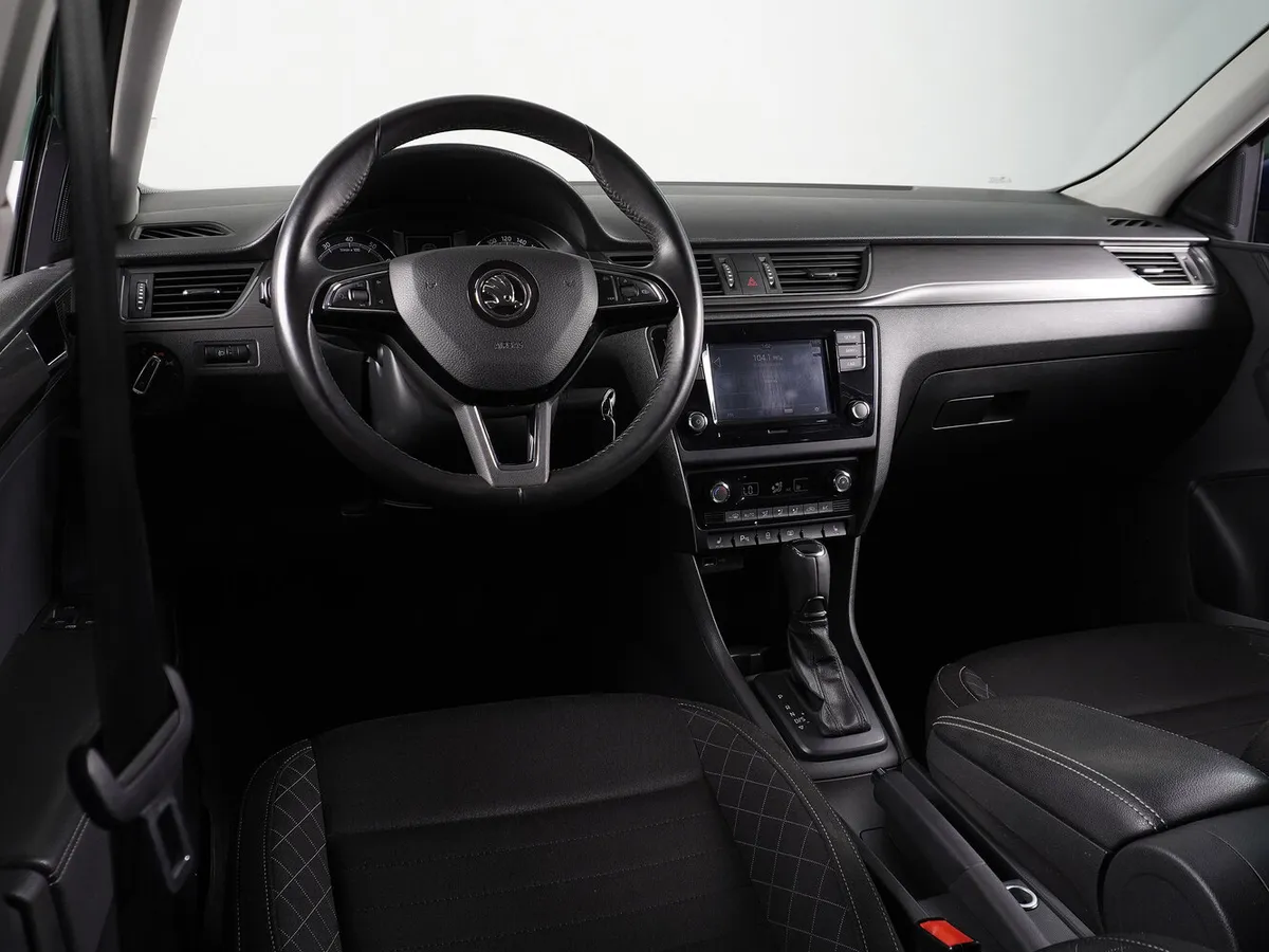 Skoda Rapid I Рестайлинг — фото 5