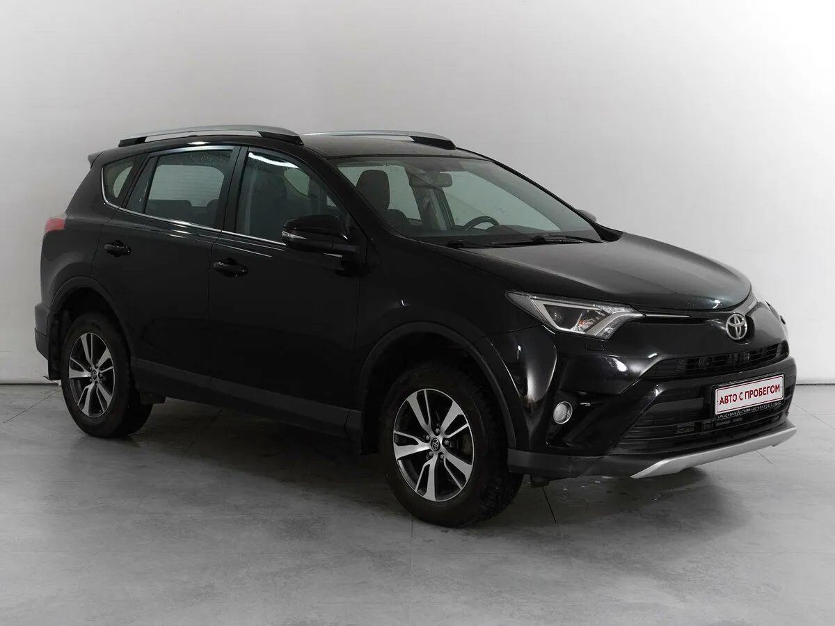 Toyota RAV4 IV (XA40) Рестайлинг · Стандарт