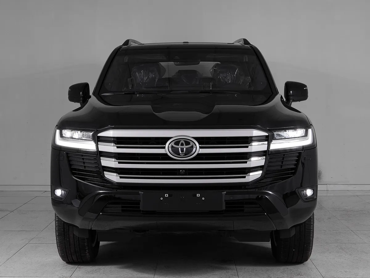 Toyota Land Cruiser 300 Series — фото 2