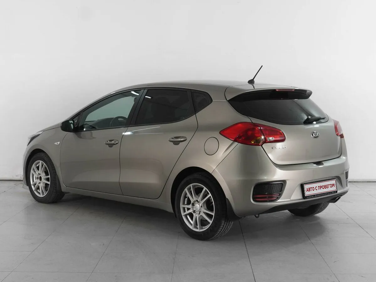 Kia Ceed II Рестайлинг · Comfort 2016 — фото 3