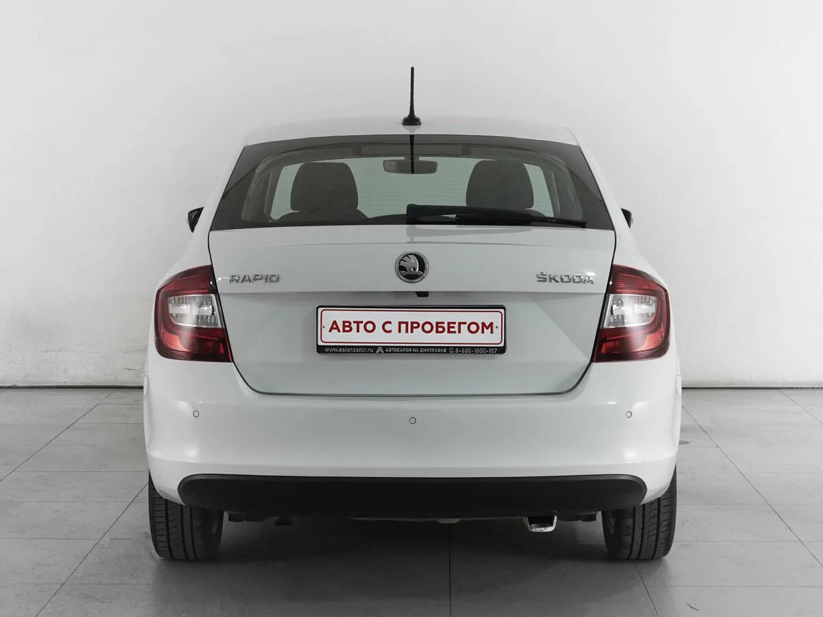Skoda Rapid I Рестайлинг — фото 4