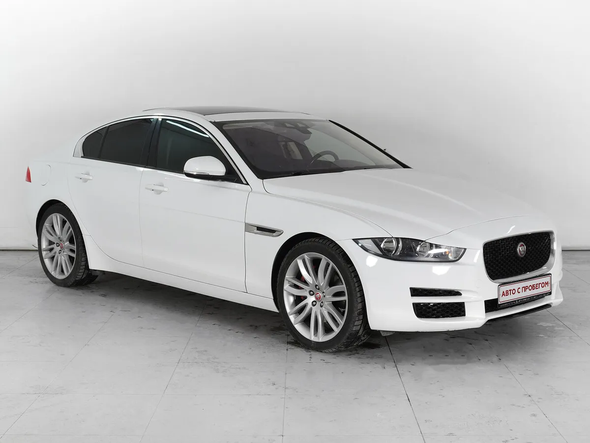 Jaguar XE I