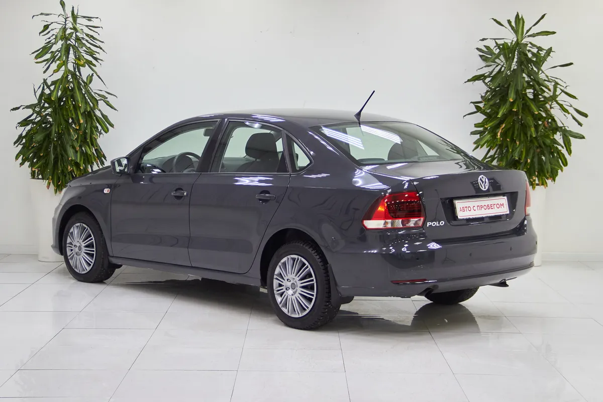 Volkswagen Polo V Рестайлинг — фото 4