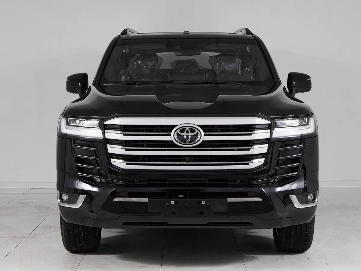 Toyota Land Cruiser 300 Series — фото 2