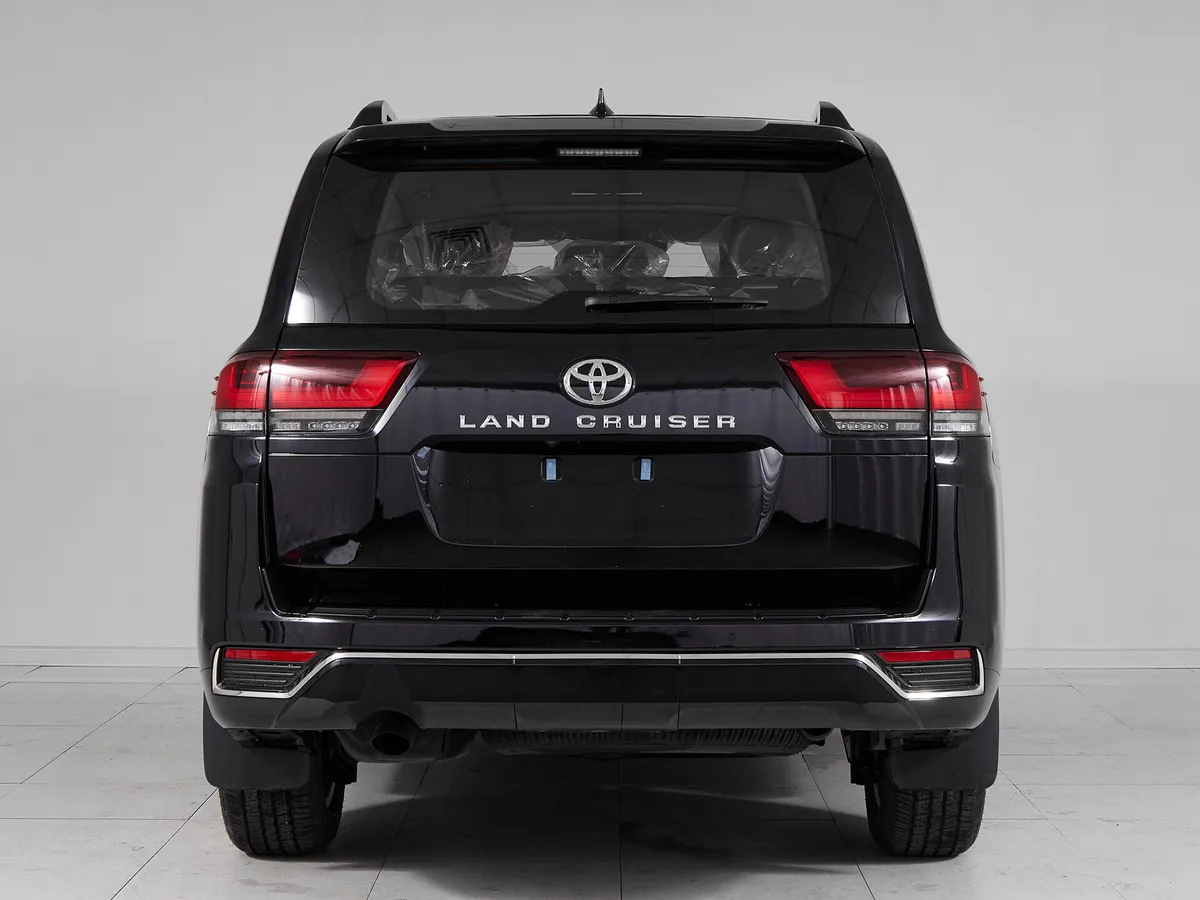Toyota Land Cruiser 300 Series — фото 5