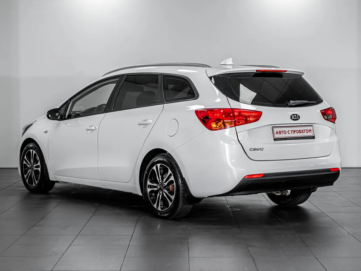 Kia Ceed II Рестайлинг · Luxe — фото 3