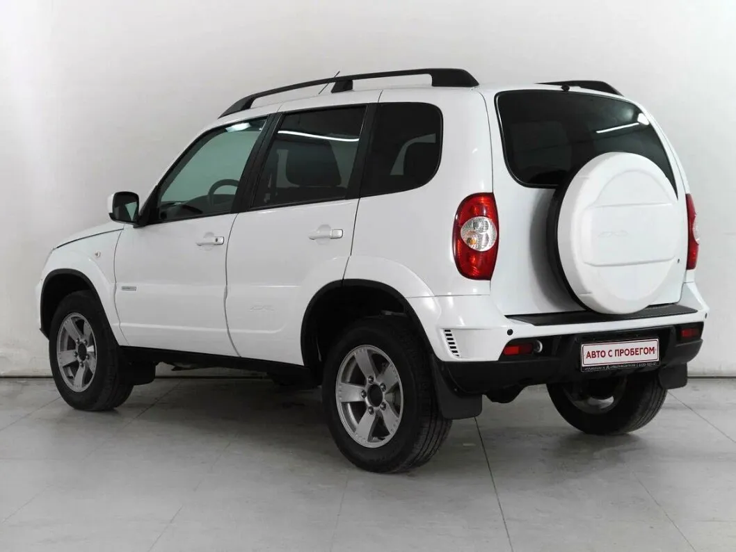 Chevrolet Niva I Рестайлинг · LE — фото 2