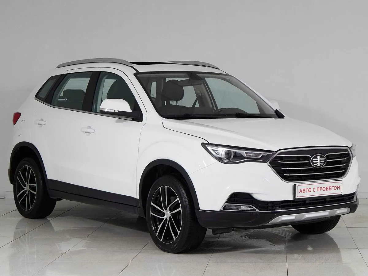 FAW Besturn X40 I · Luxury — фото 3
