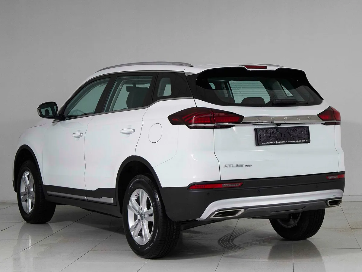 Geely Atlas Pro I · Comfort — фото 4