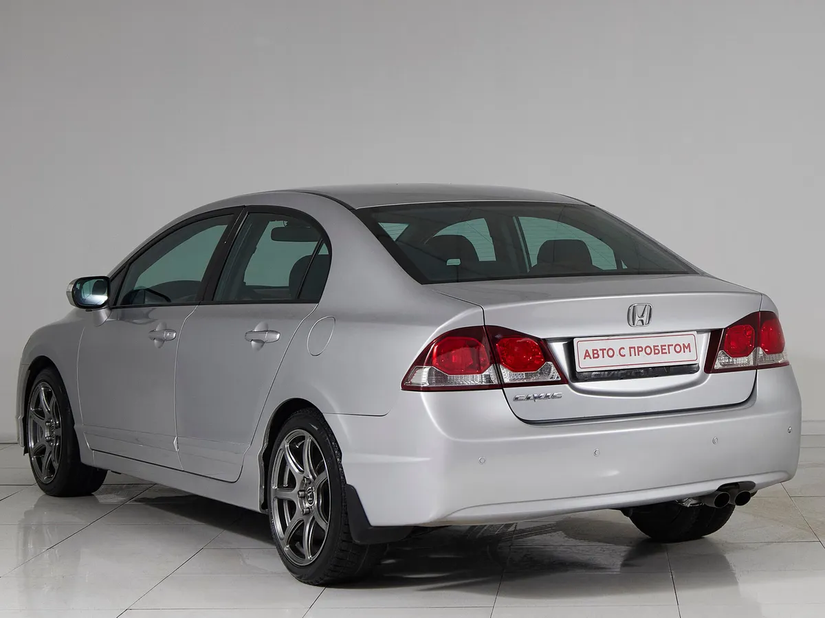 Honda Civic VIII Рестайлинг — фото 4