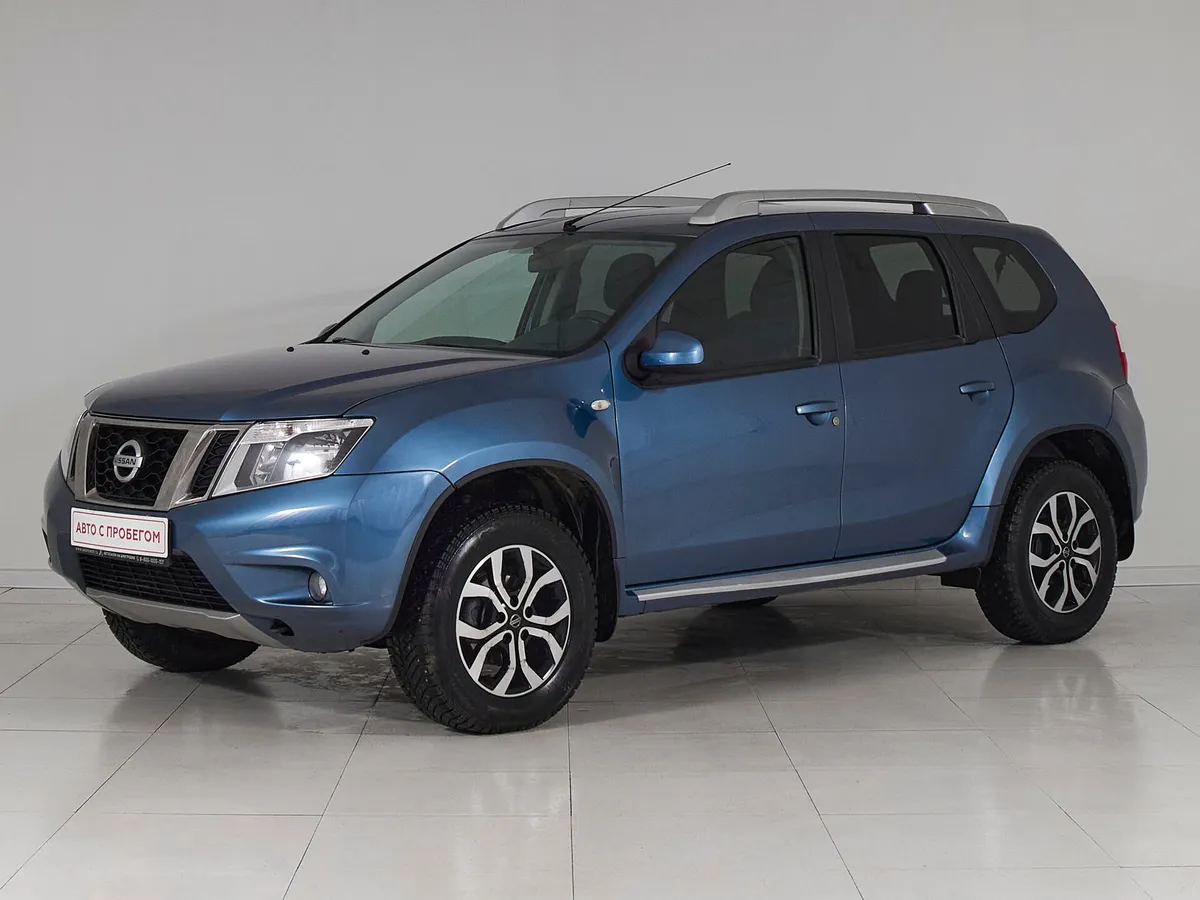 Nissan Terrano III (D10) · Elegance