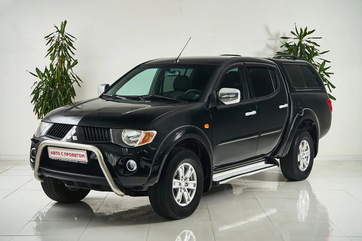 Mitsubishi L200 IV