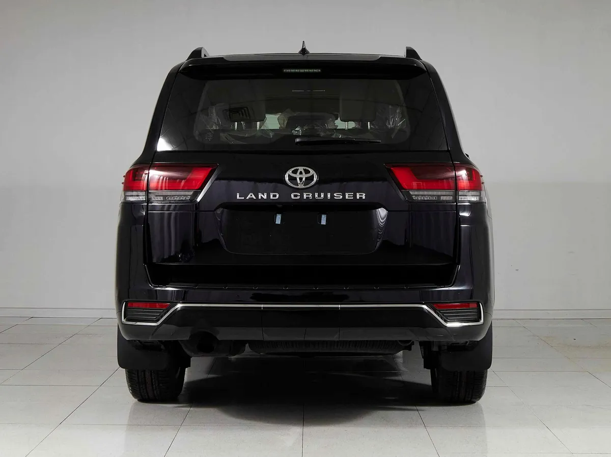 Toyota Land Cruiser 300 Series — фото 5