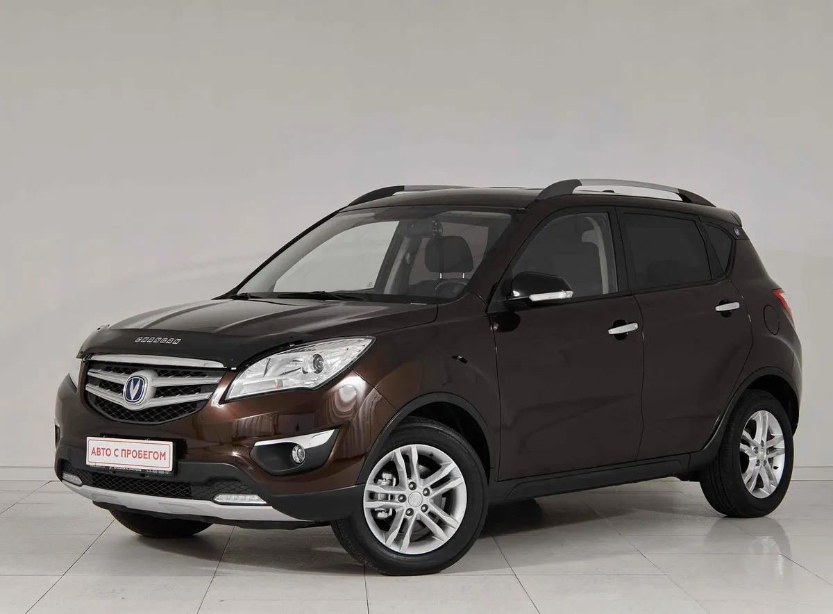 Changan CS35 I · LUXE