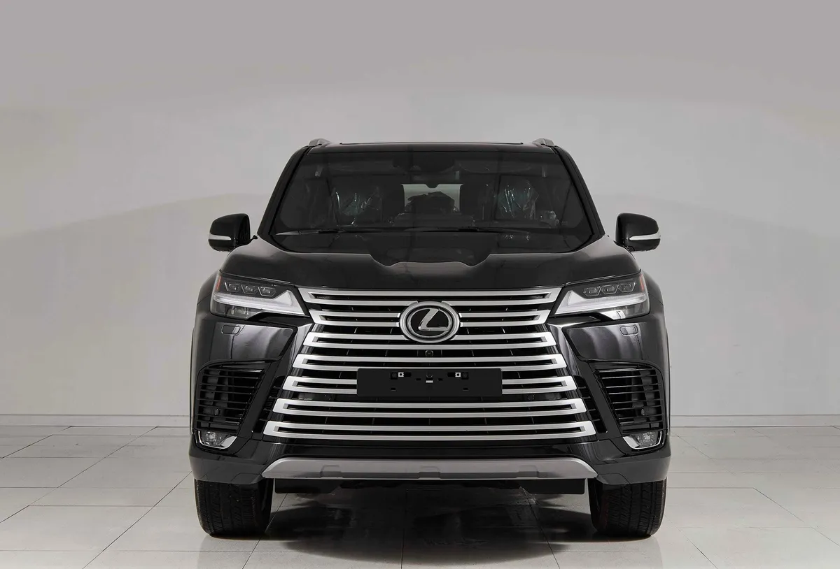 Lexus LX IV — фото 2