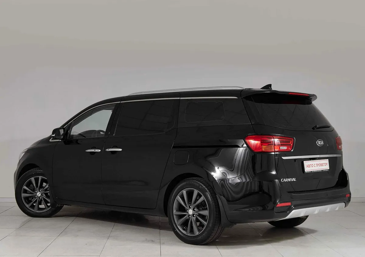 Kia Carnival III — фото 4