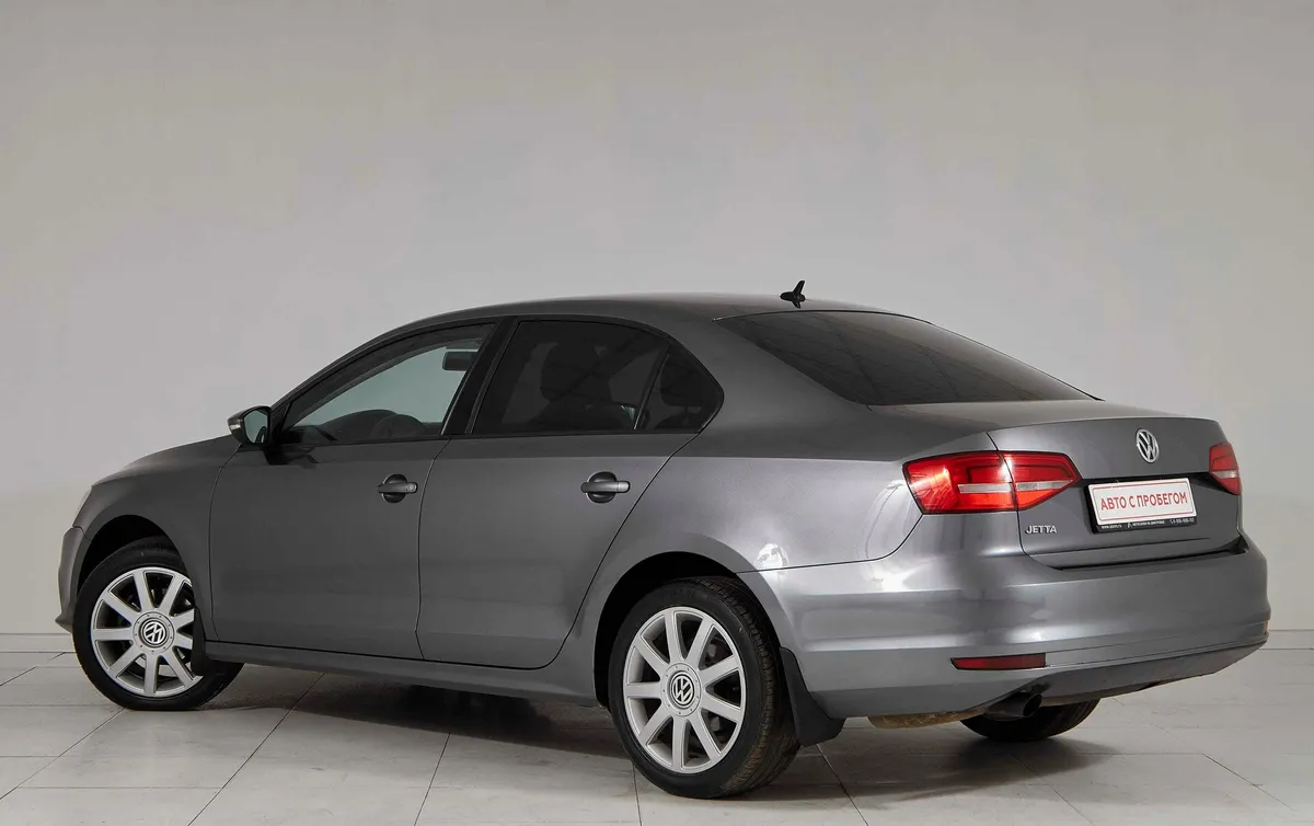 Volkswagen Jetta VI Рестайлинг — фото 4