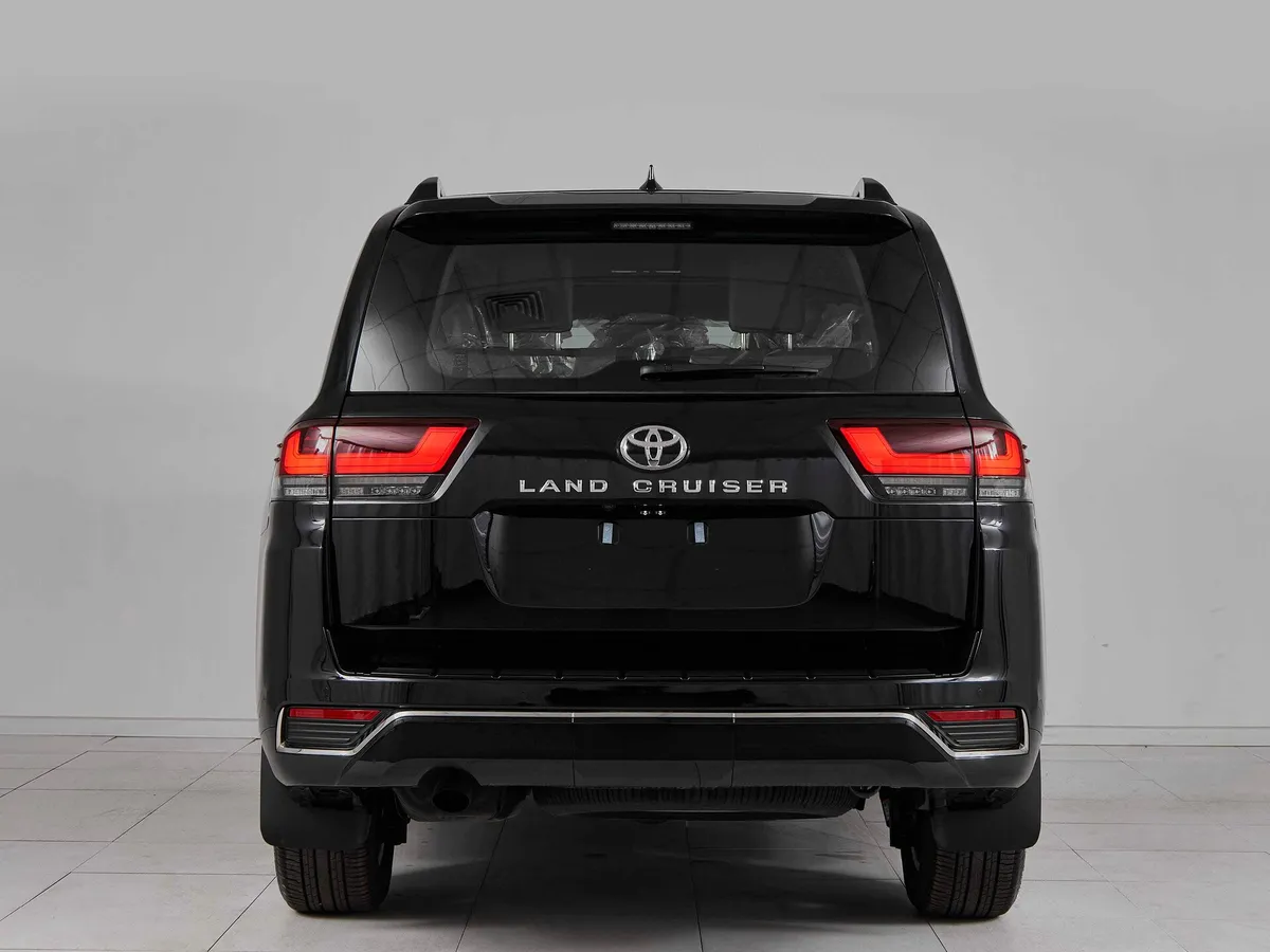 Toyota Land Cruiser 300 Series — фото 5