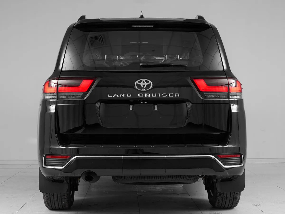Toyota Land Cruiser 300 Series — фото 5