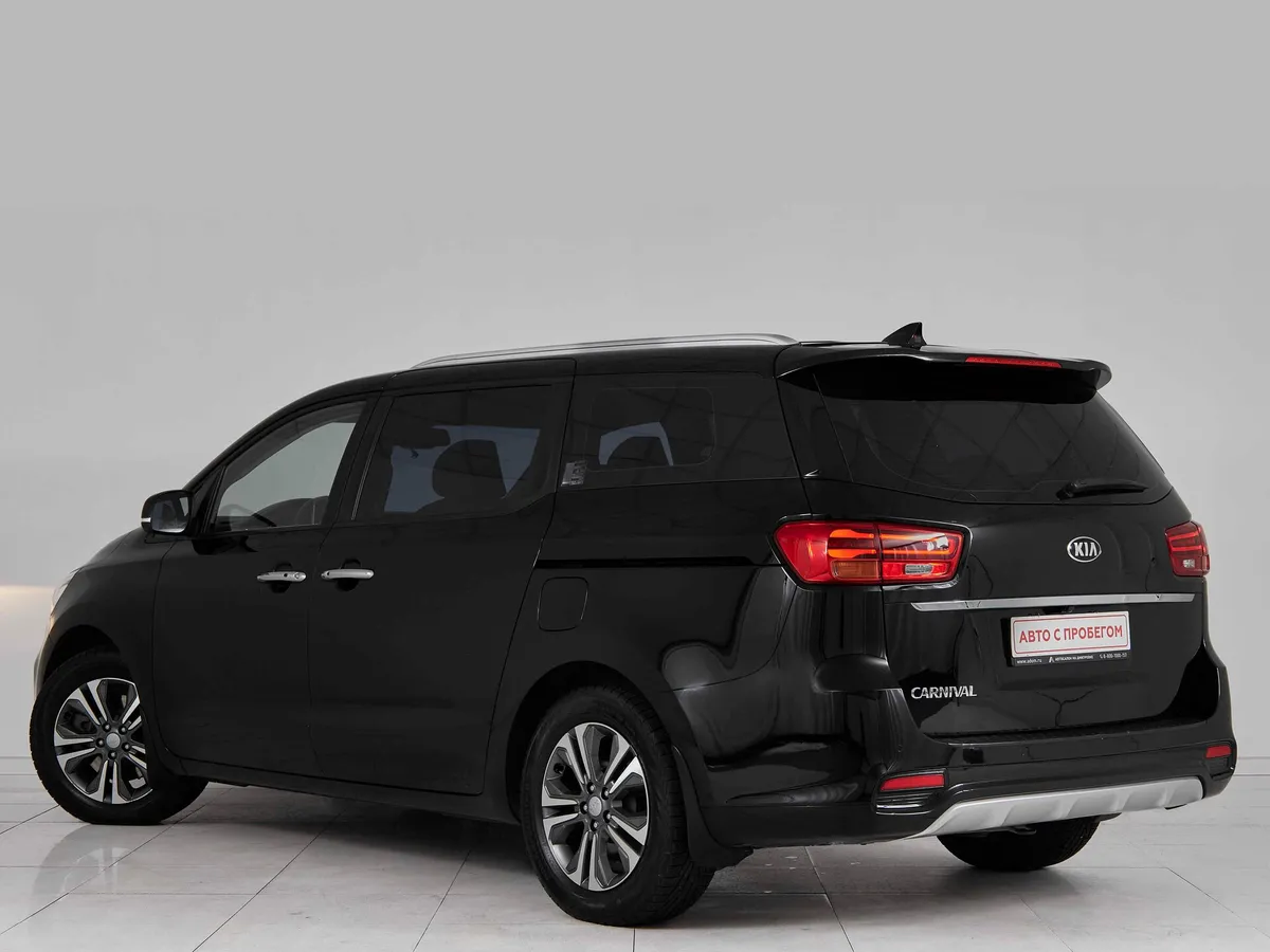Kia Carnival III — фото 4