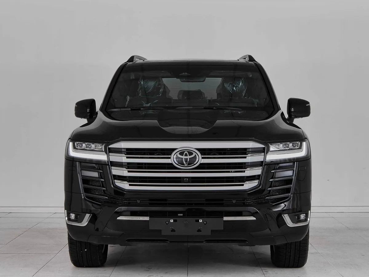 Toyota Land Cruiser 300 Series — фото 2