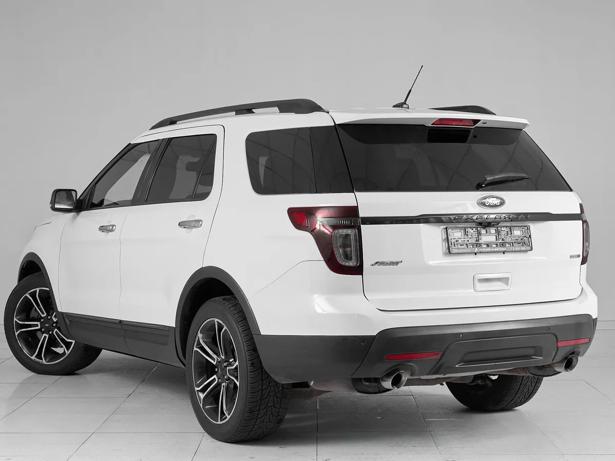 Ford Explorer V · Sport — фото 4