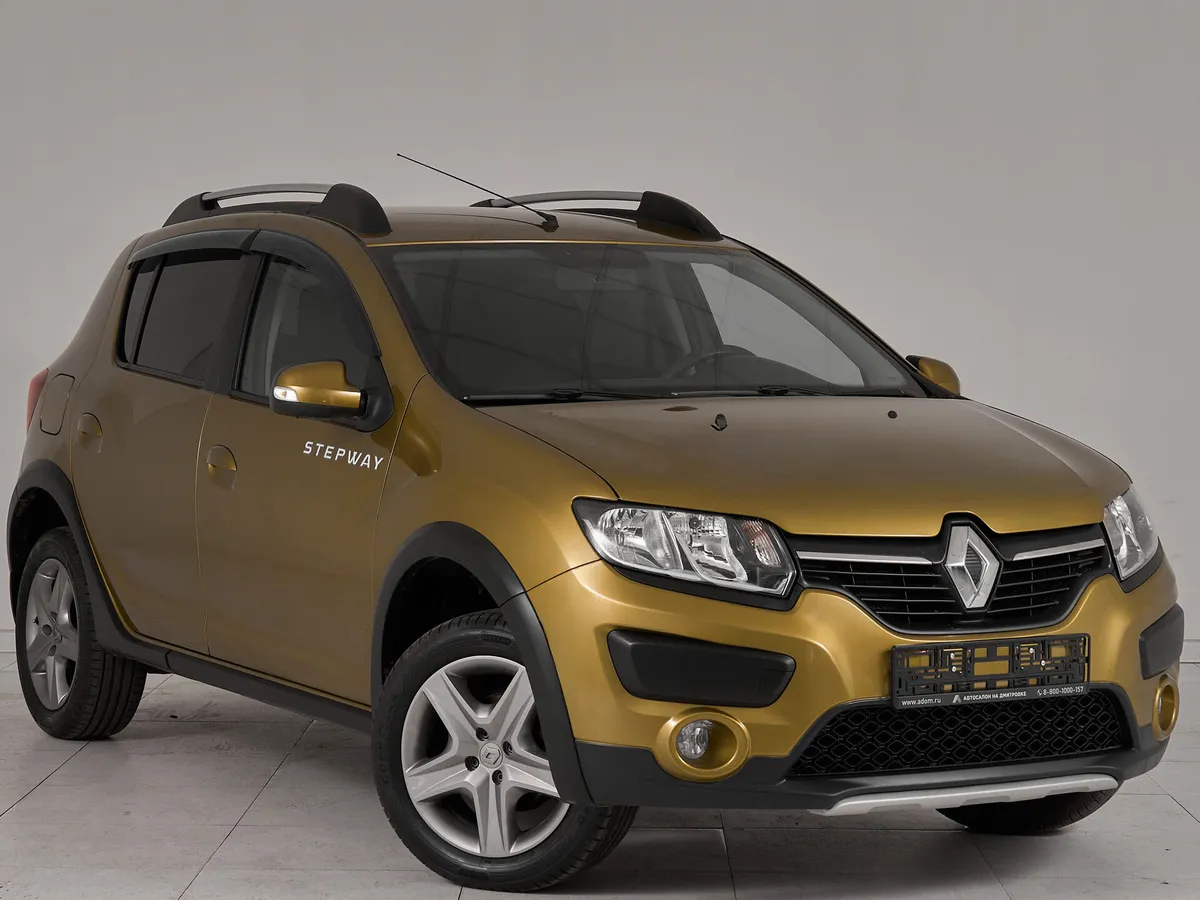 Renault Sandero II Рестайлинг · Stepway Life — фото 3