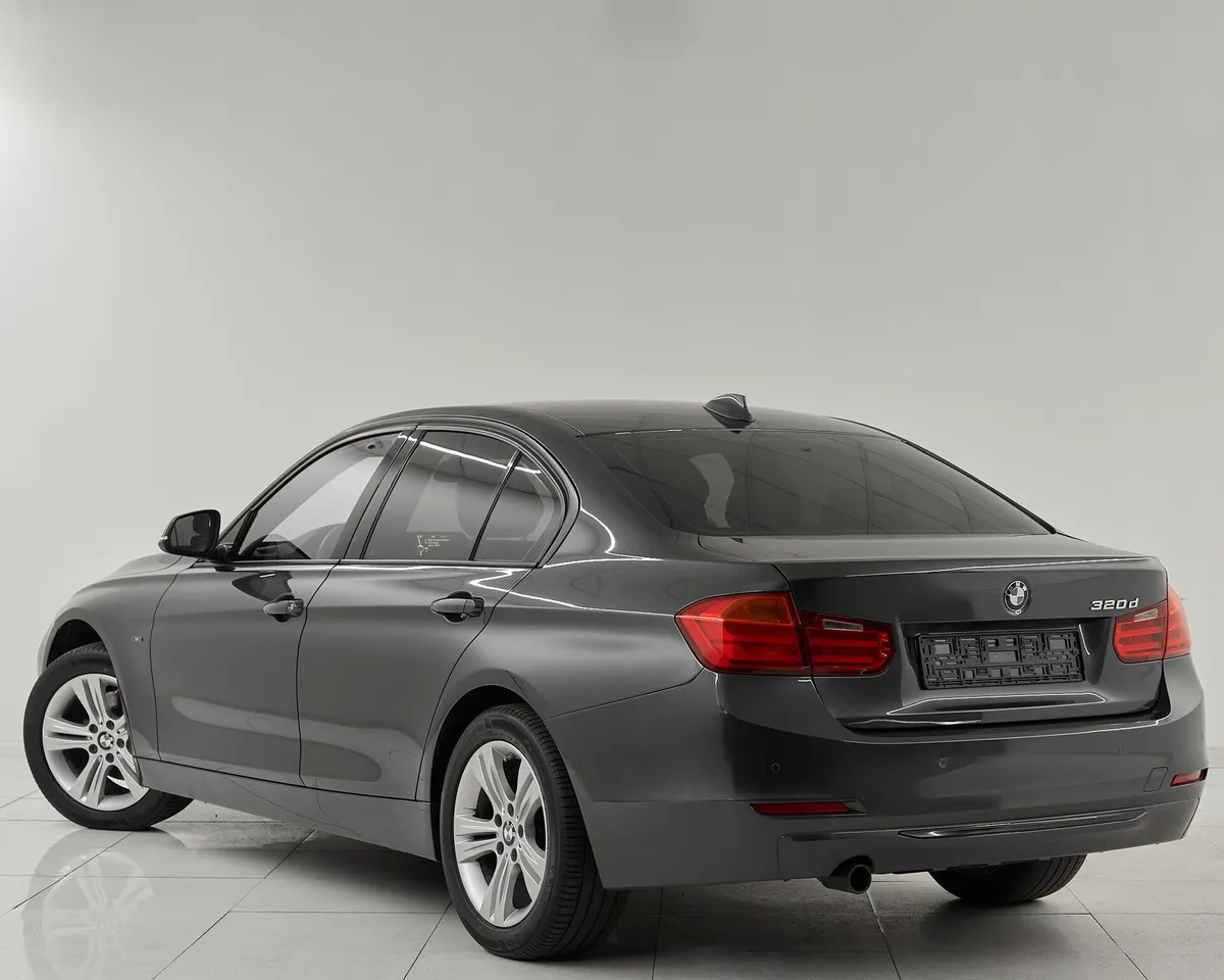 BMW 3 серии VI (F3x) — фото 4