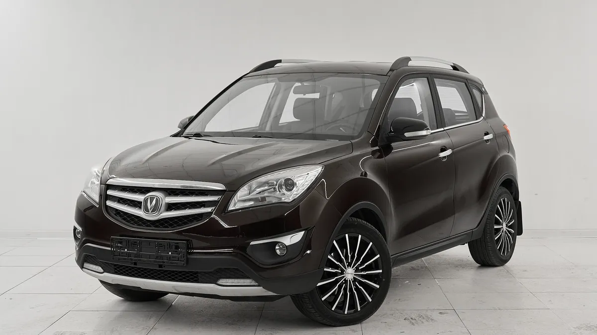 Changan CS35 I · LUXE