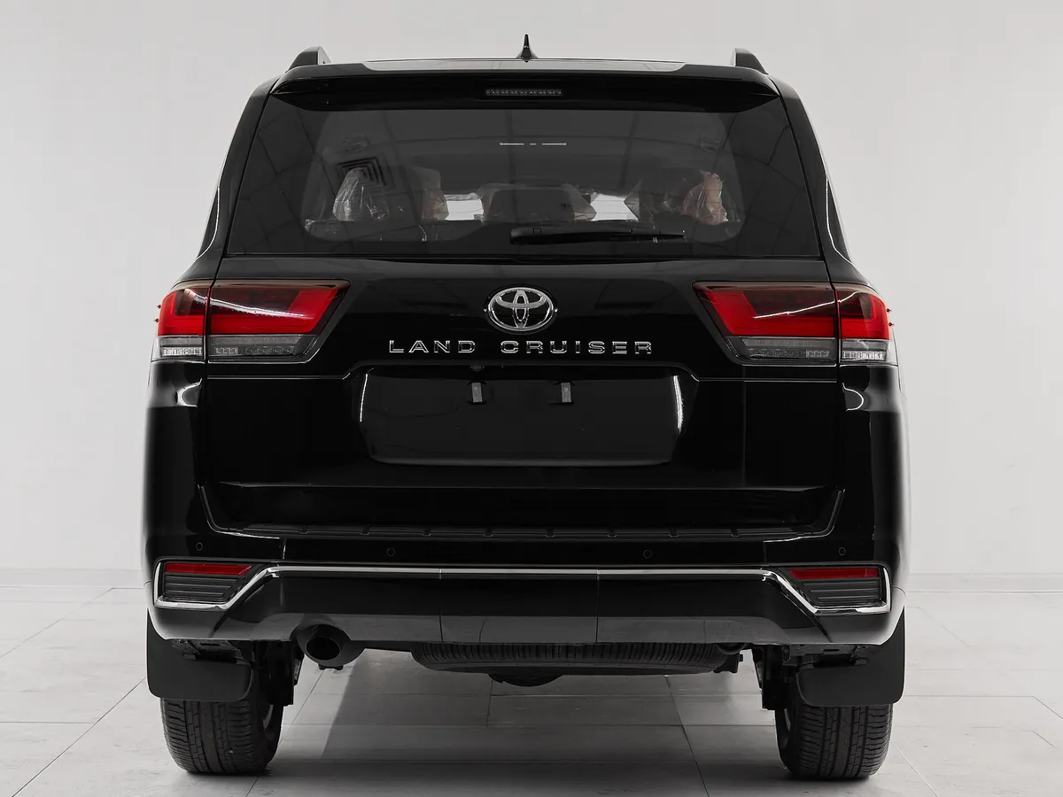 Toyota Land Cruiser 300 Series — фото 5