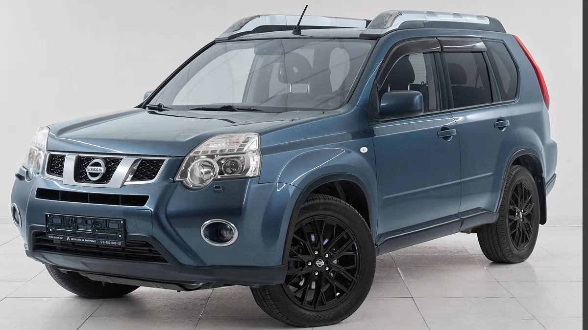 Nissan X-Trail II Рестайлинг · SE Mid
