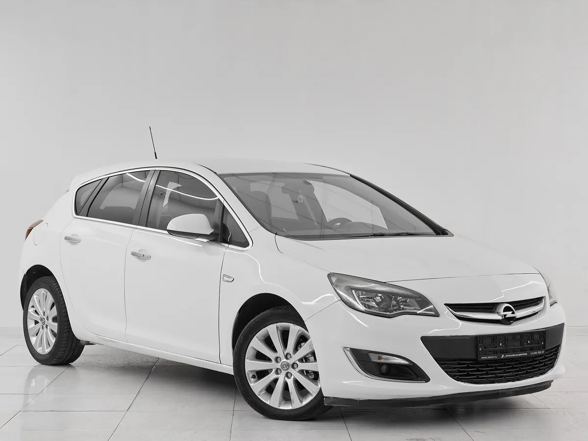 Opel Astra J Рестайлинг · Cosmo — фото 3