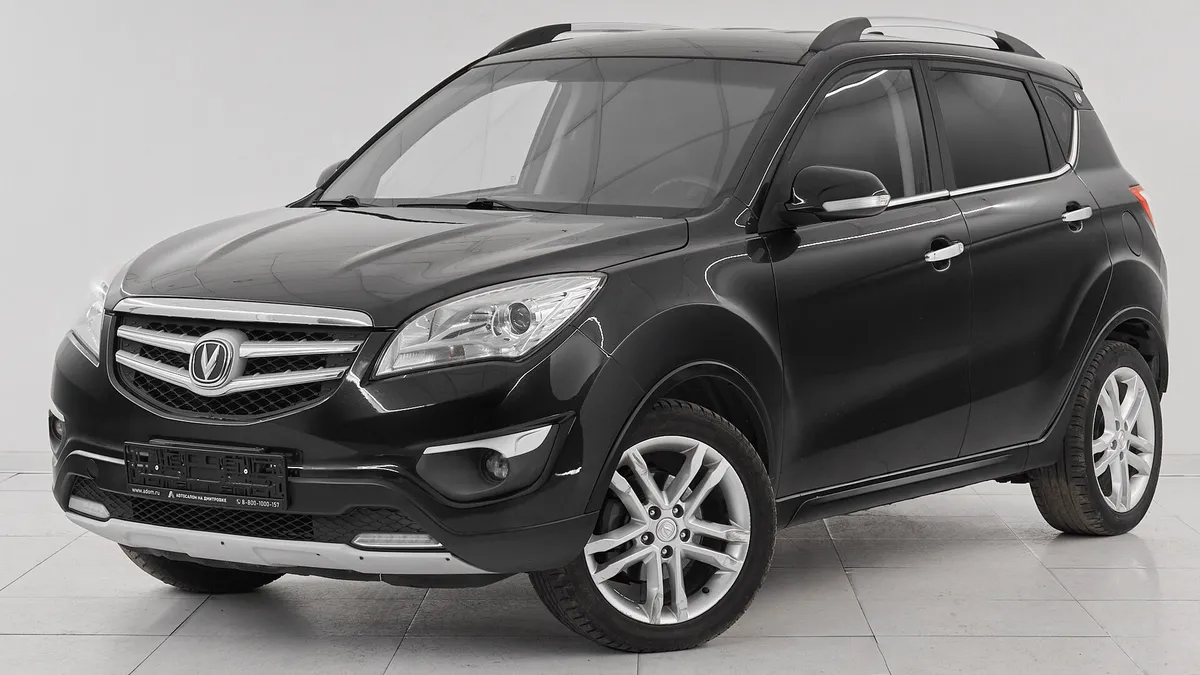 Changan CS35 I · LUXE
