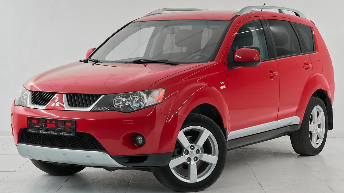 Mitsubishi Outlander II · Instyle