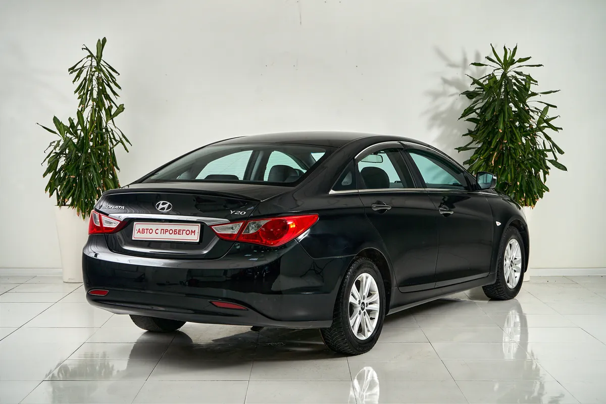 Hyundai Sonata VI (YF) — фото 5