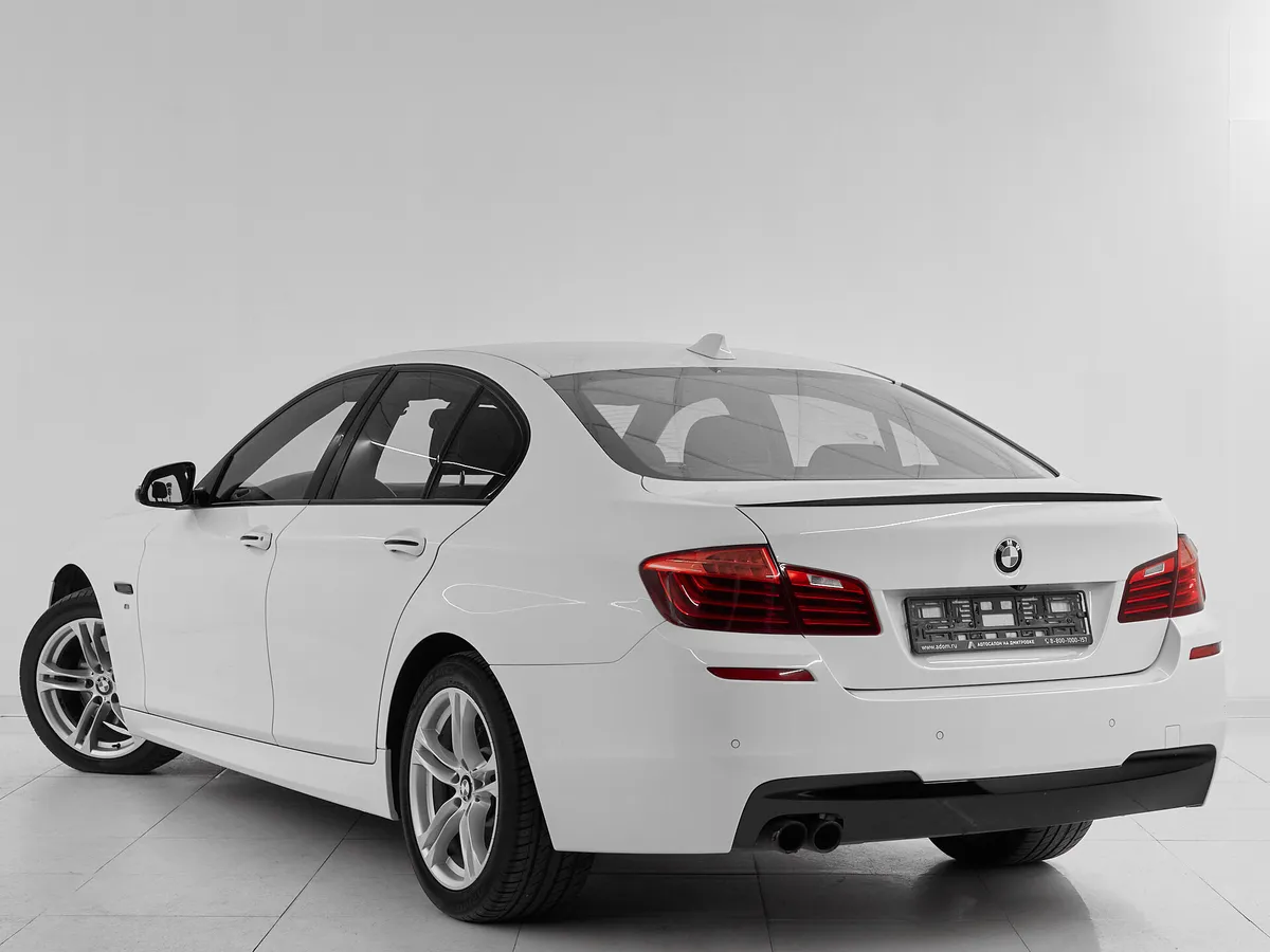 BMW 5 серии VI (F10/F11/F07) Рестайлинг · 528i xDrive — фото 4