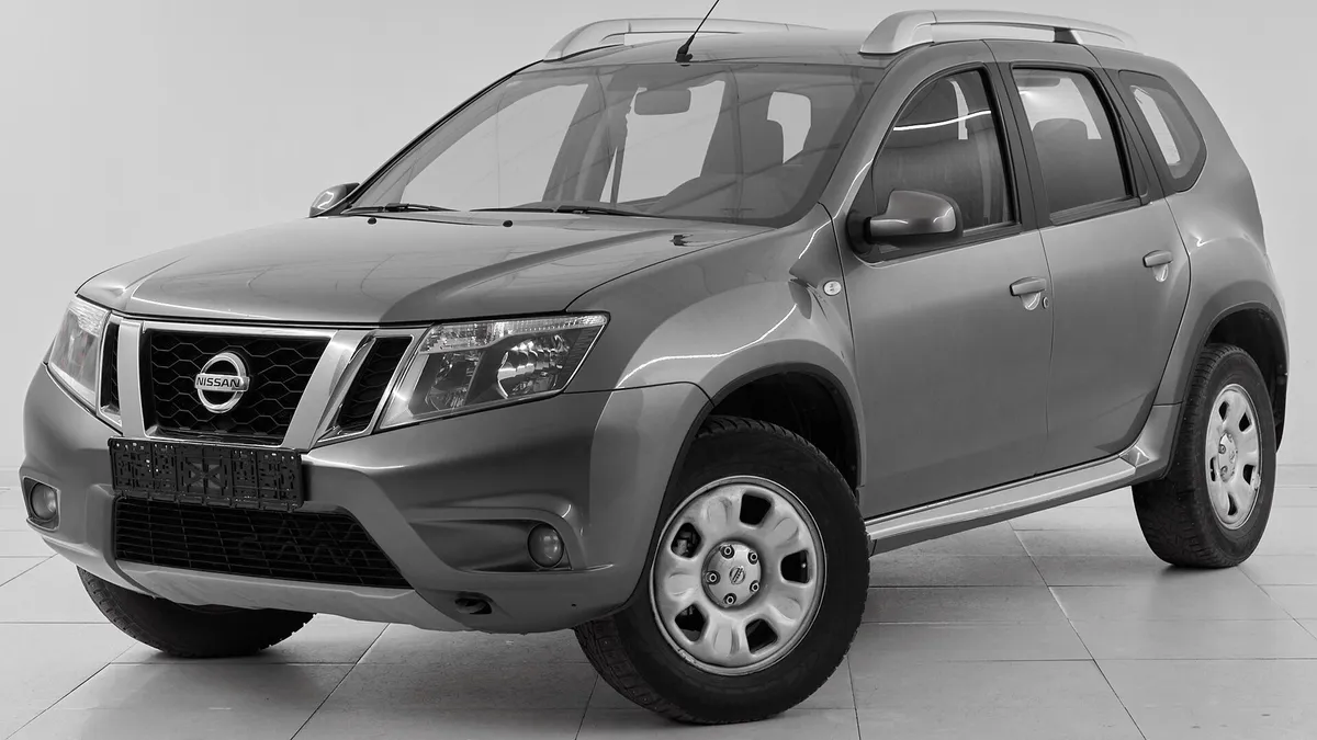Nissan Terrano III (D10) · Elegance
