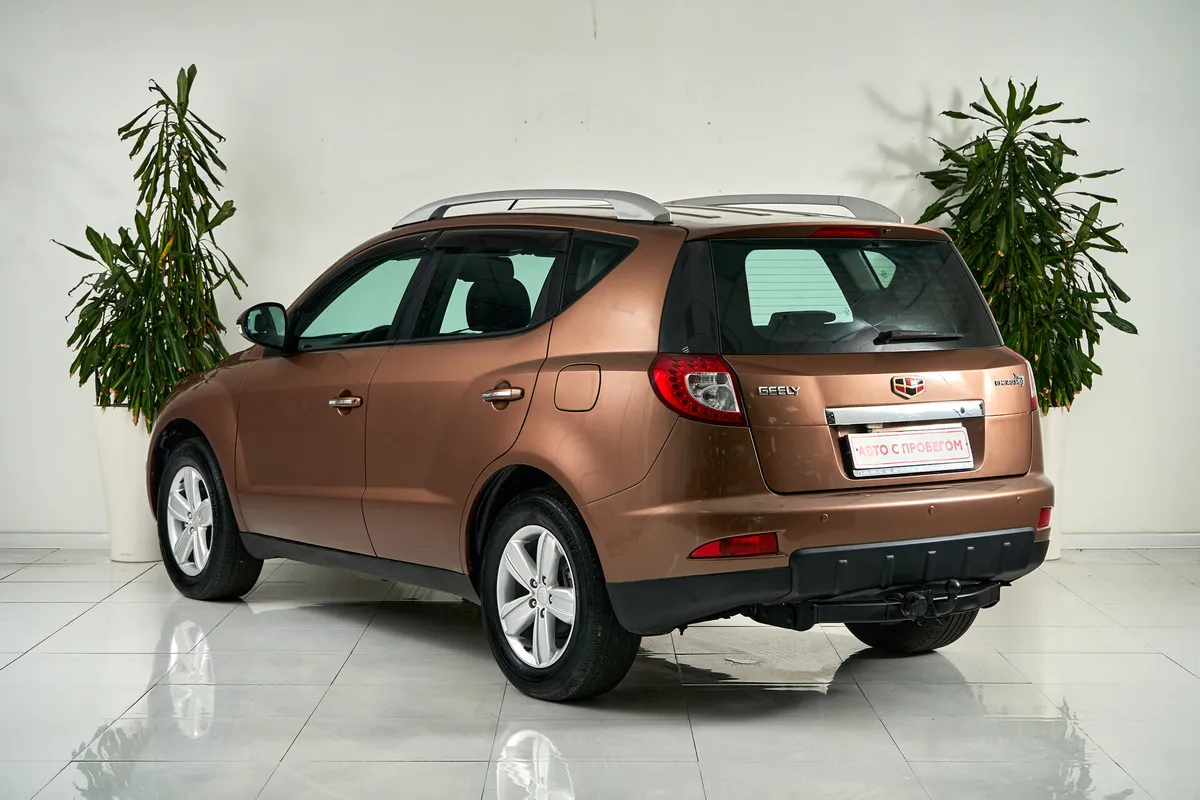 Geely Emgrand X7 I — фото 4